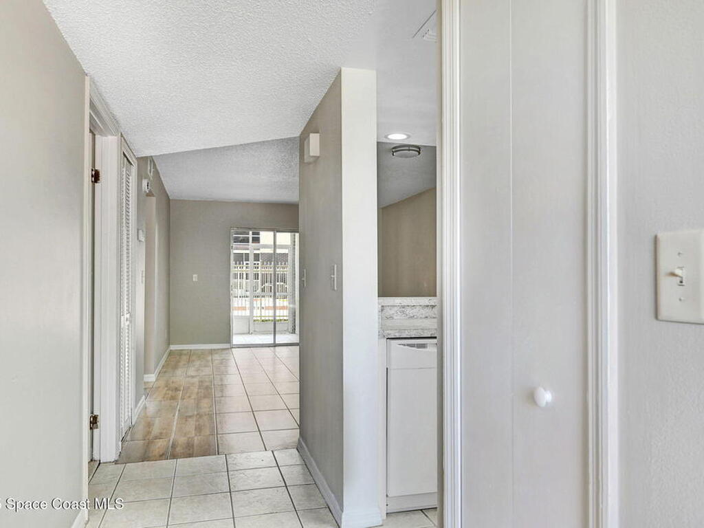 2962 Sir Hamilton Circle, Titusville, FL 32780