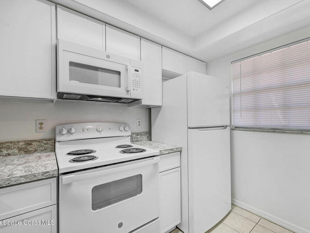 2962 Sir Hamilton Circle, Titusville, FL 32780