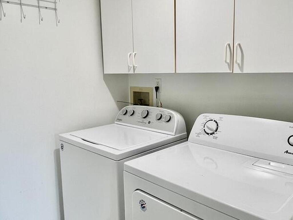 594 N Wickham Road, Melbourne, FL 32935