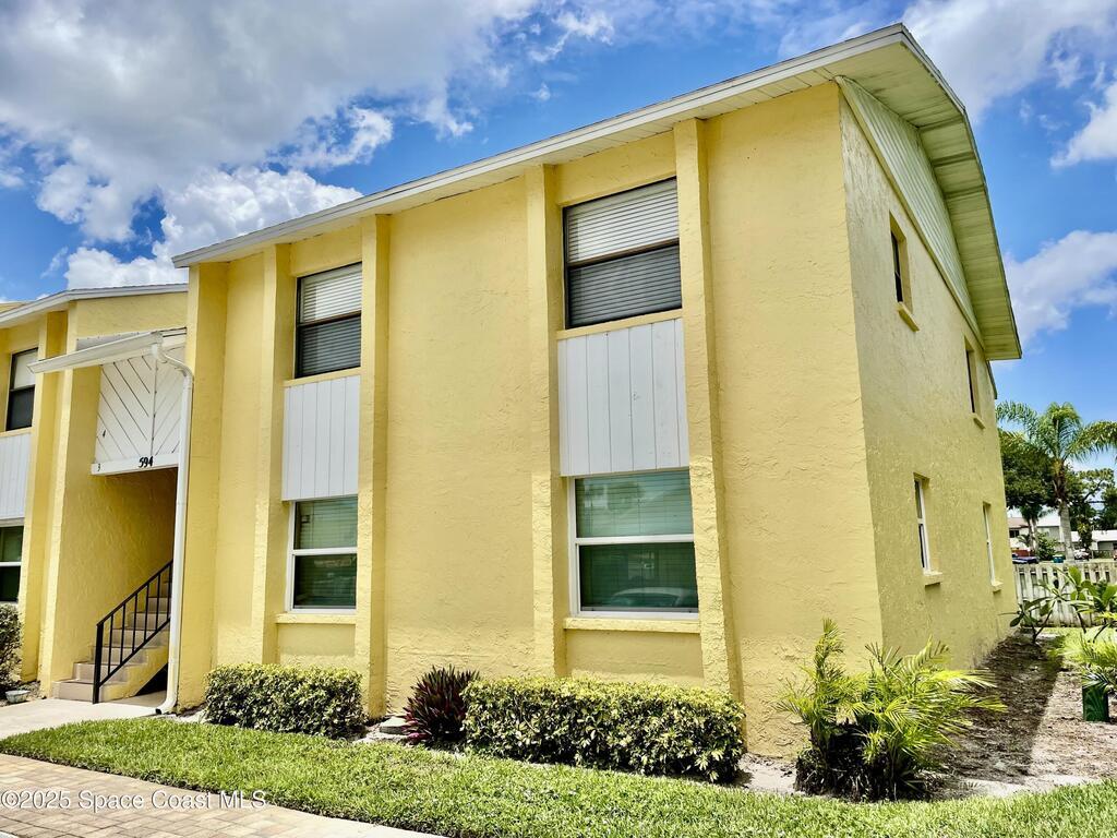 594 N Wickham Road, Melbourne, FL 32935