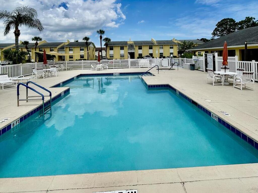 594 N Wickham Road, Melbourne, FL 32935