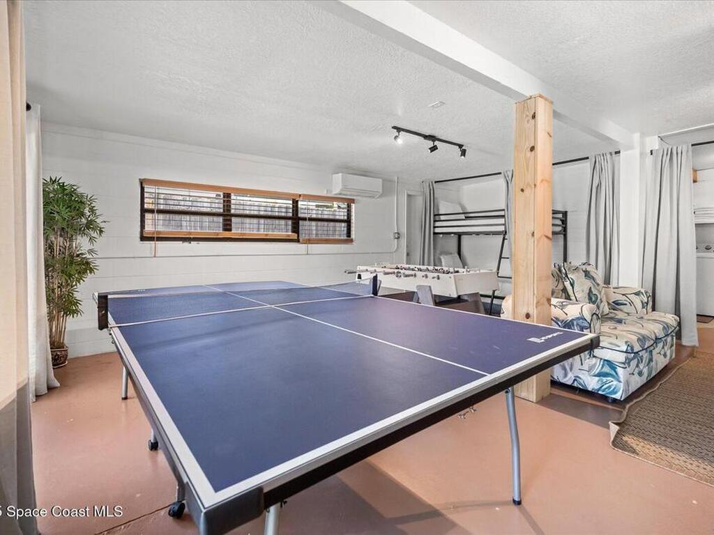 936 Santa Cruz Road, Cocoa Beach, FL 32931