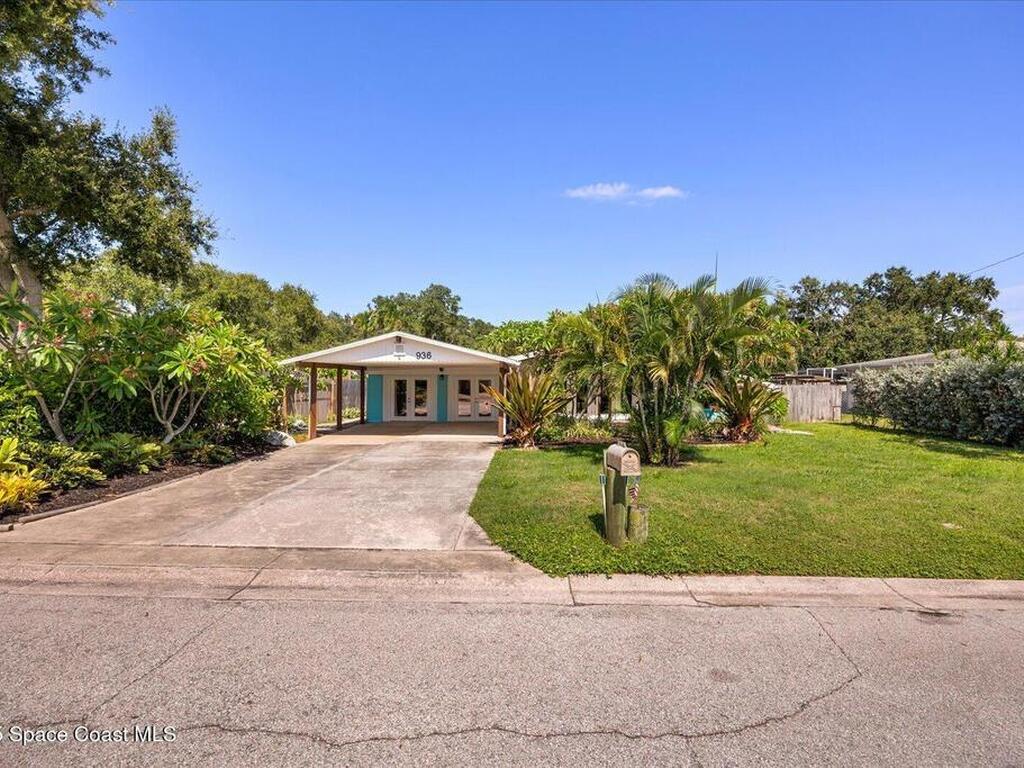 936 Santa Cruz Road, Cocoa Beach, FL 32931