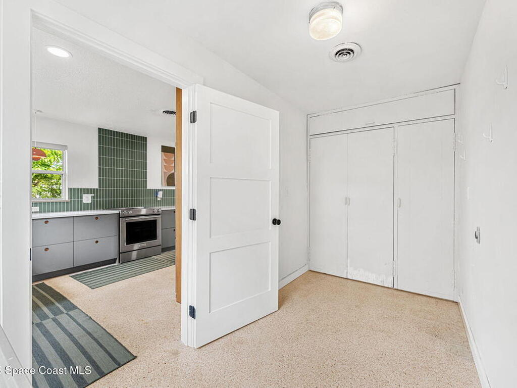 298 Harwood Avenue, Satellite Beach, FL 32937