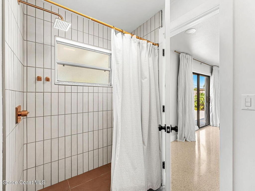 298 Harwood Avenue, Satellite Beach, FL 32937