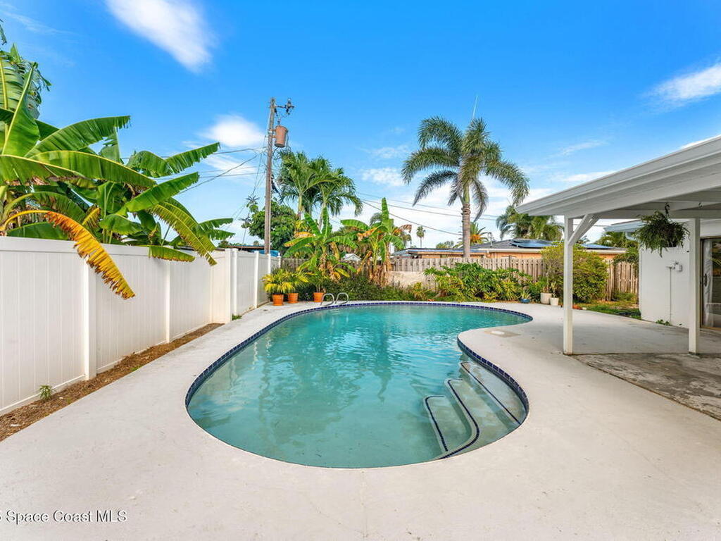 298 Harwood Avenue, Satellite Beach, FL 32937