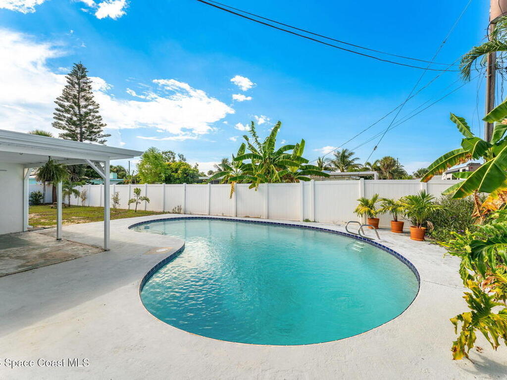 298 Harwood Avenue, Satellite Beach, FL 32937