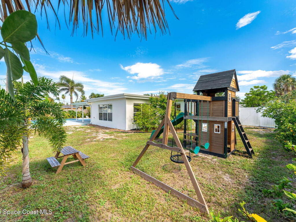 298 Harwood Avenue, Satellite Beach, FL 32937