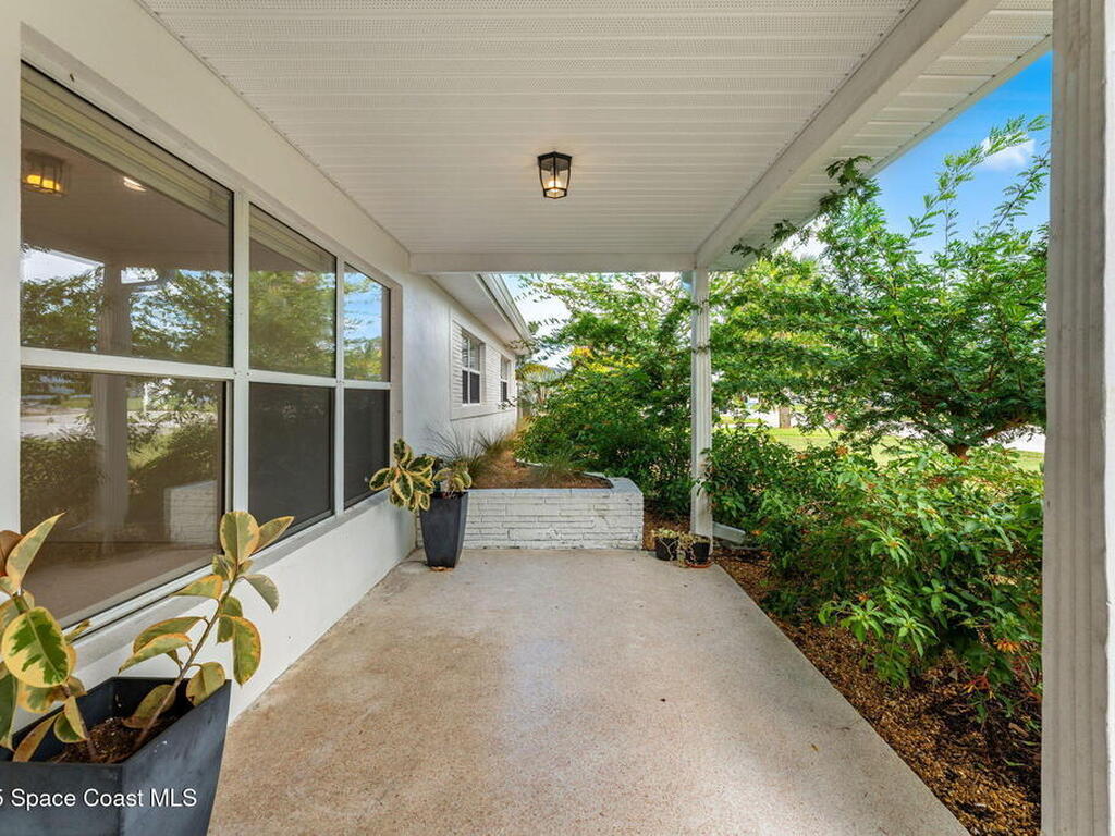 298 Harwood Avenue, Satellite Beach, FL 32937