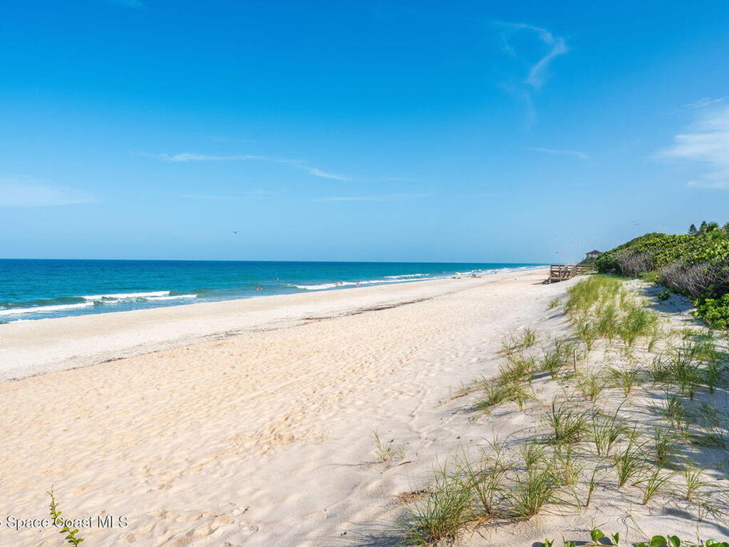 298 Harwood Avenue, Satellite Beach, FL 32937