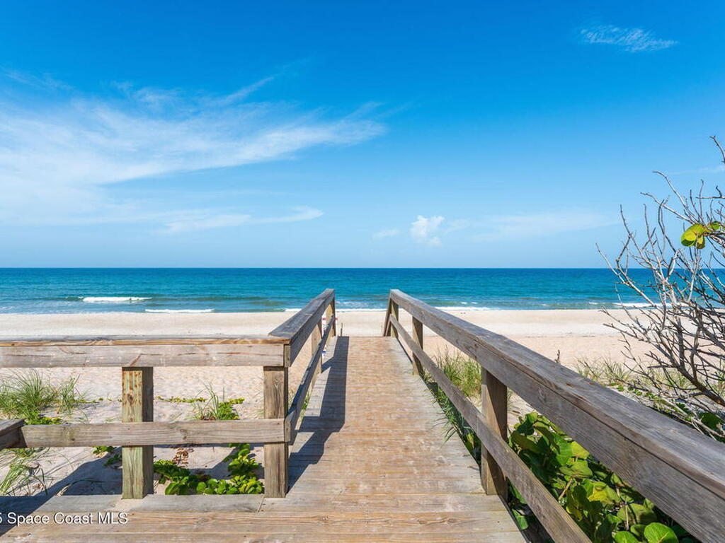 298 Harwood Avenue, Satellite Beach, FL 32937