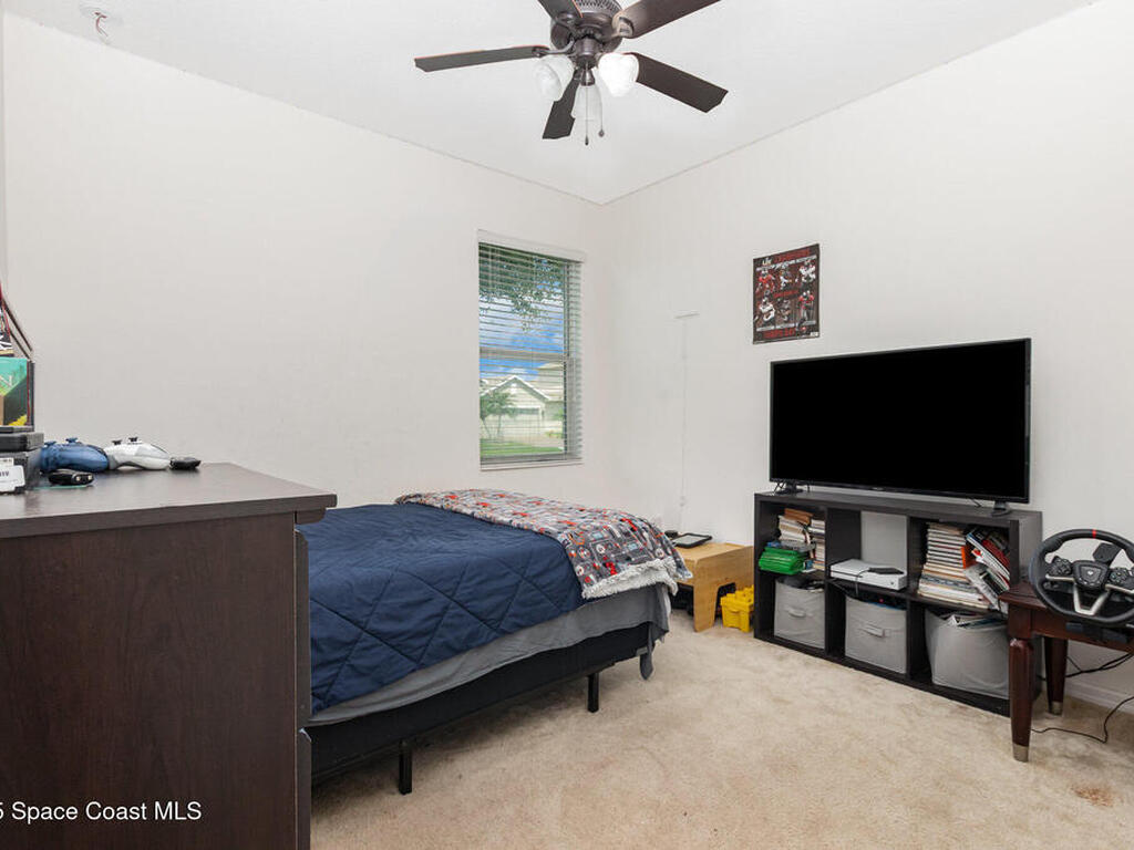 3833 Loon Lane, Sanford, FL 32771