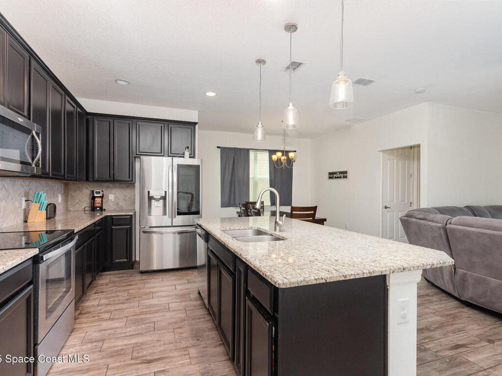 3833 Loon Lane, Sanford, FL 32771