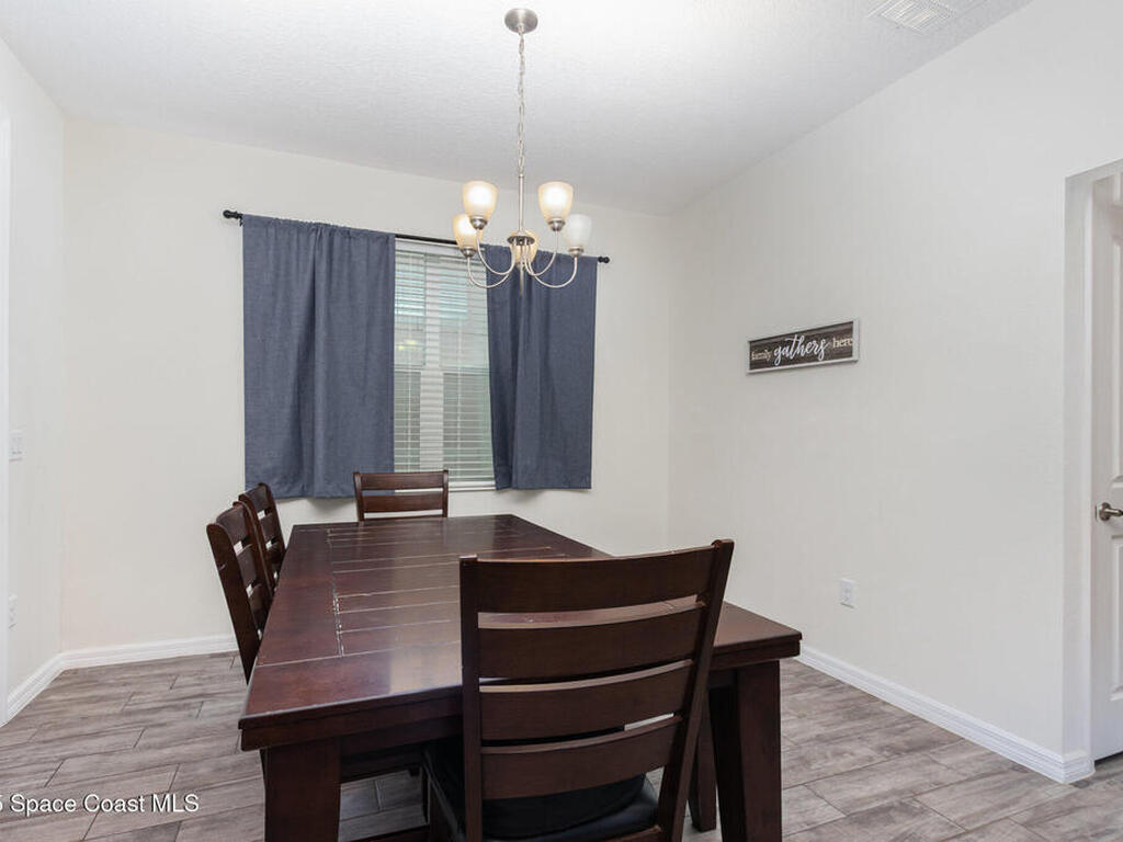 3833 Loon Lane, Sanford, FL 32771