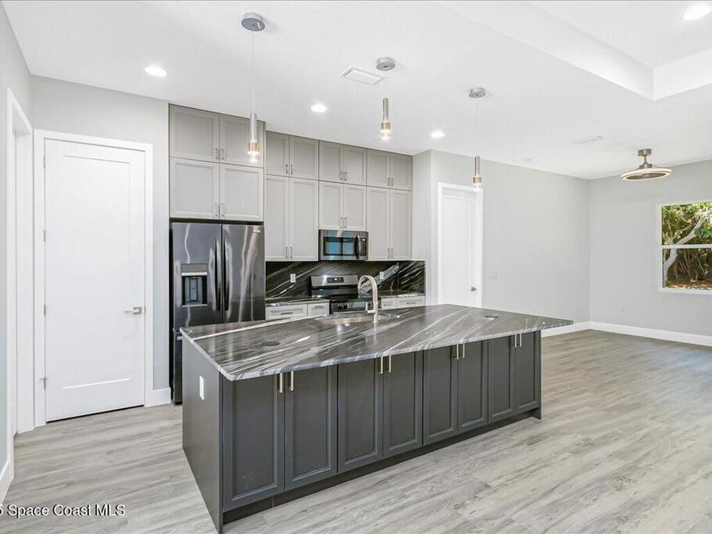 1740 Angel Avenue, Merritt Island, FL 32952