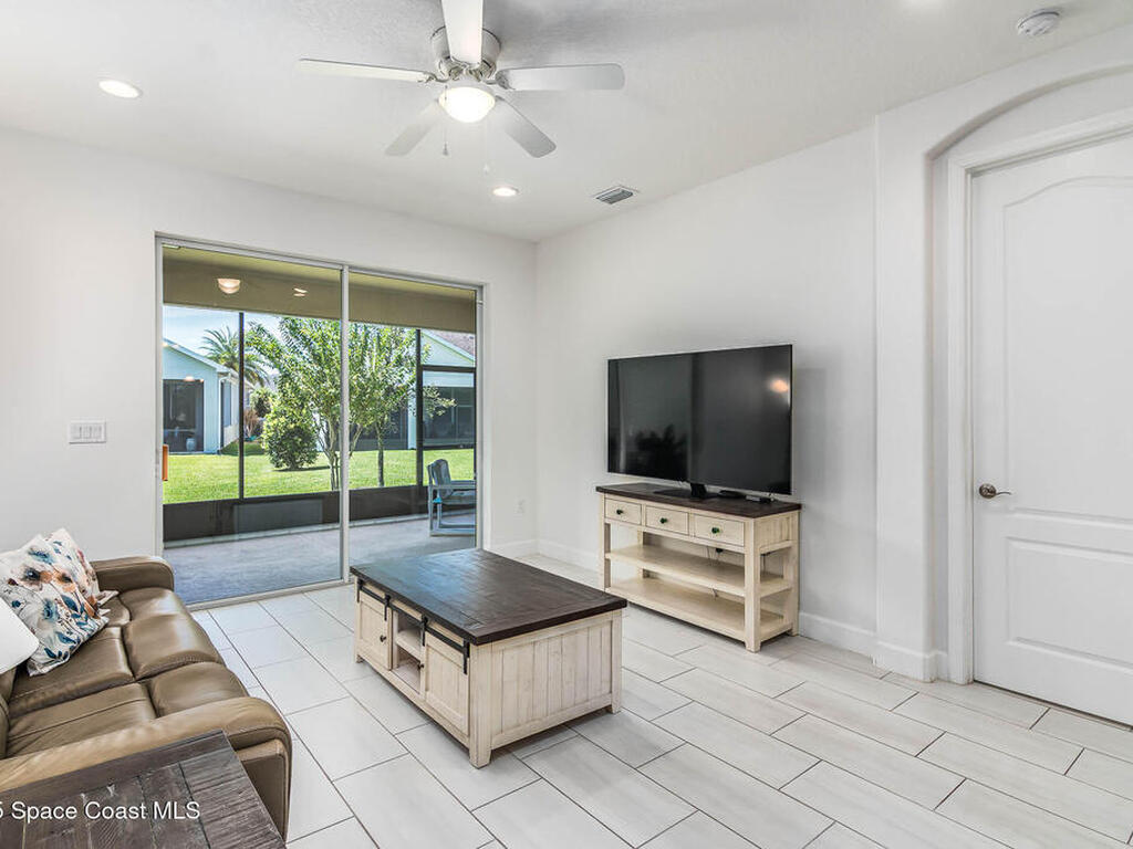 7963 Loren Cove Drive, Melbourne, FL 32940