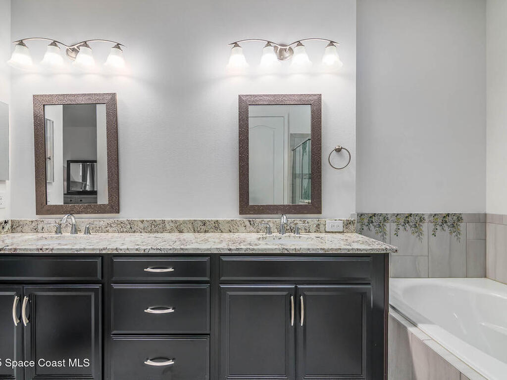 7963 Loren Cove Drive, Melbourne, FL 32940