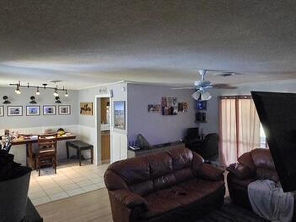 180 Brandy Lane, Merritt Island, FL 32952