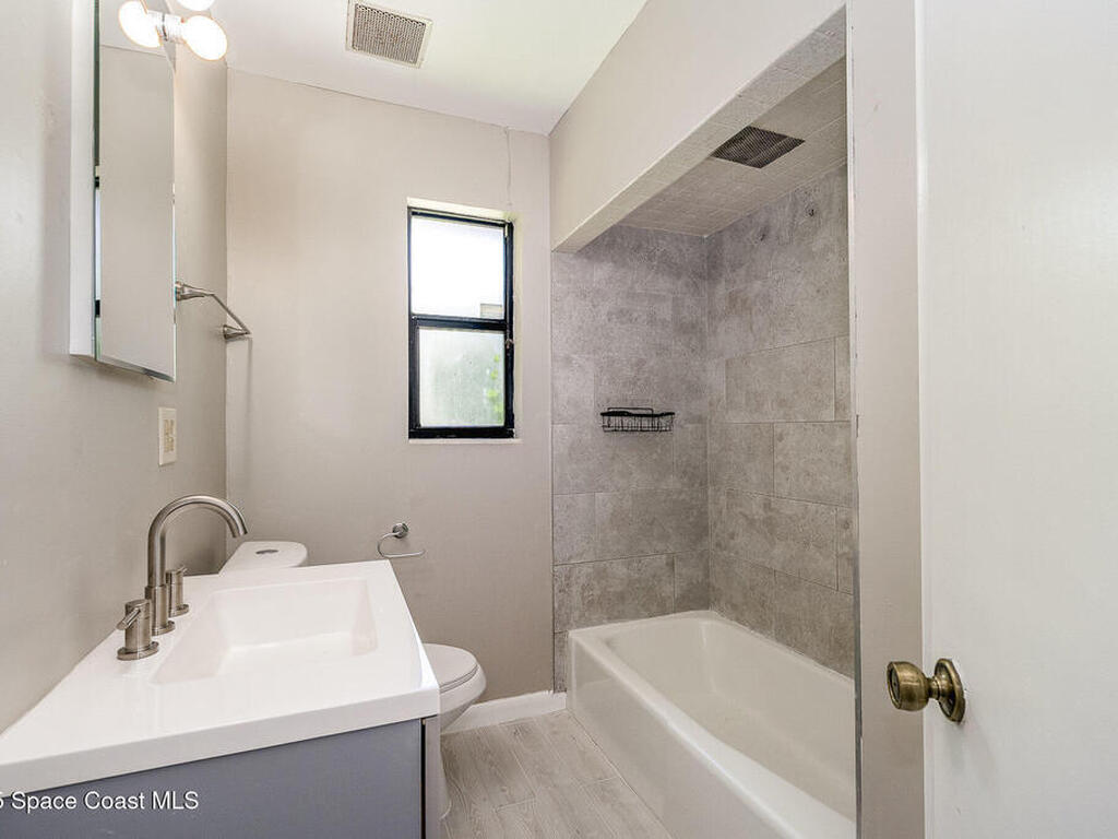 808 Kensington Drive, Cocoa, FL 32922