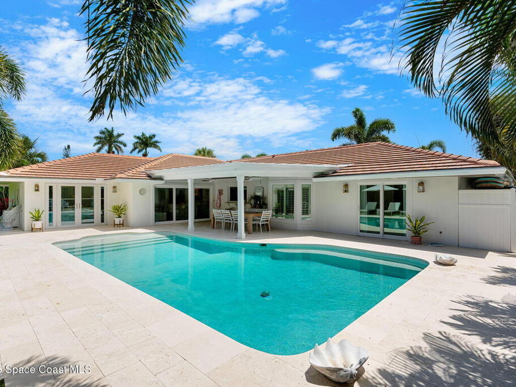 606 Hibiscus Trail, Melbourne Beach, FL 32951