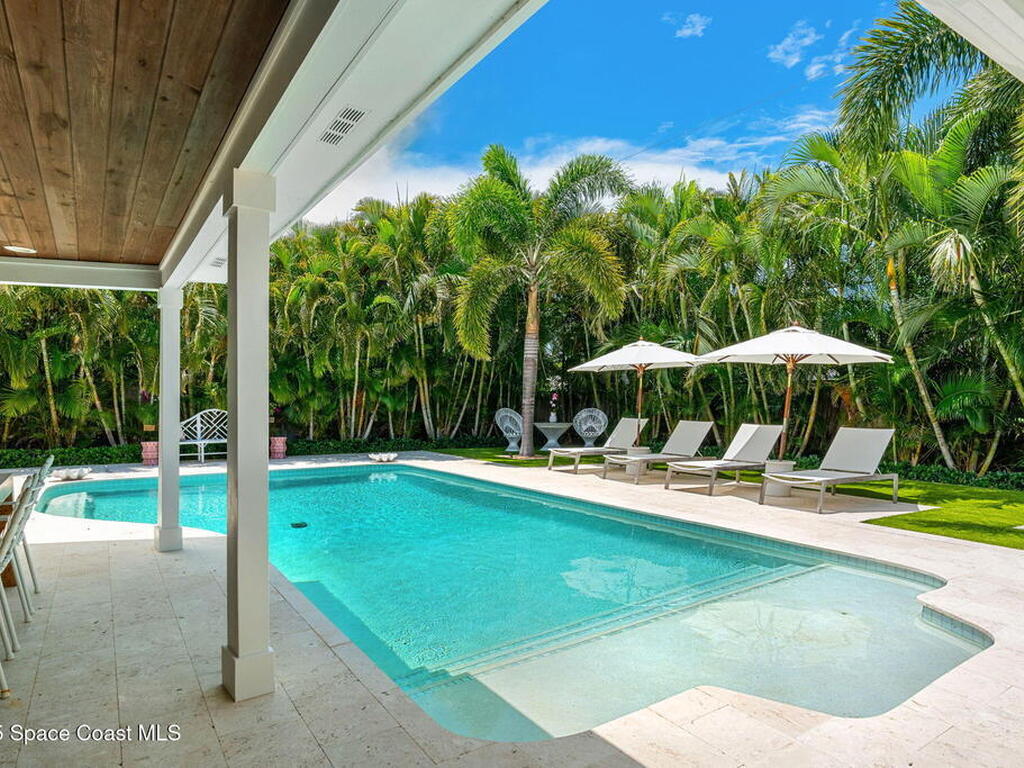 606 Hibiscus Trail, Melbourne Beach, FL 32951