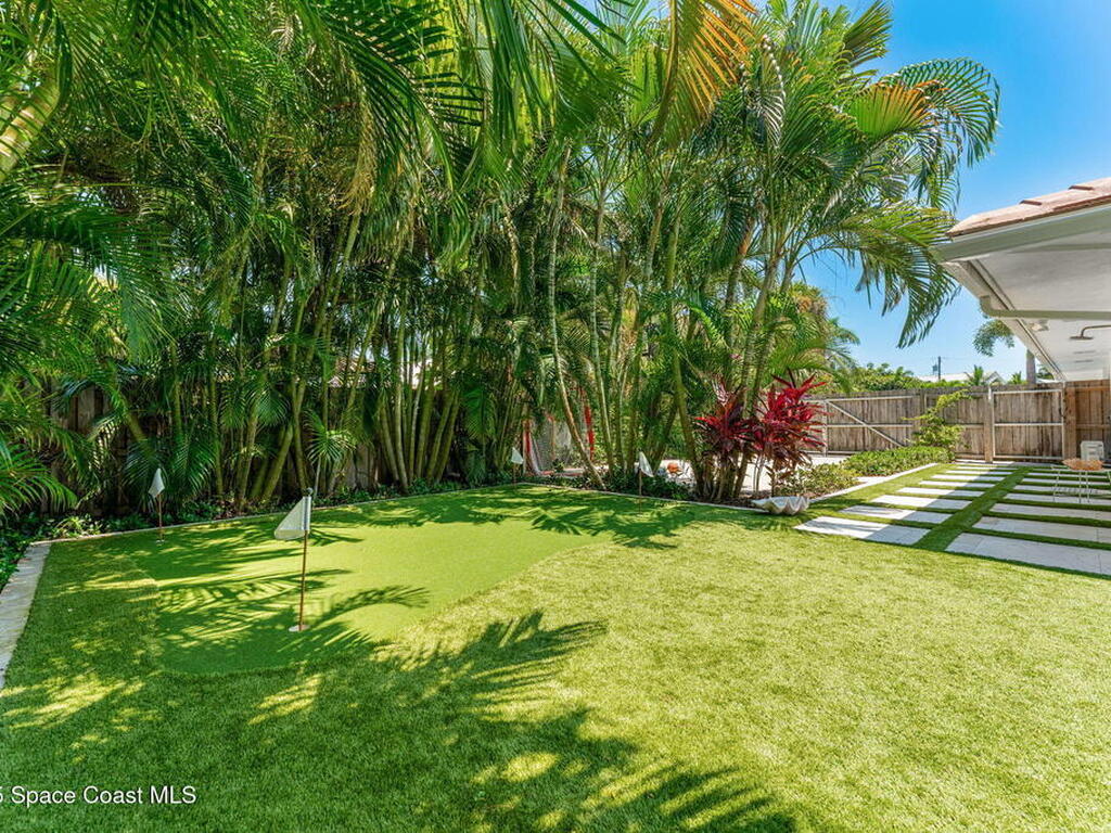 606 Hibiscus Trail, Melbourne Beach, FL 32951