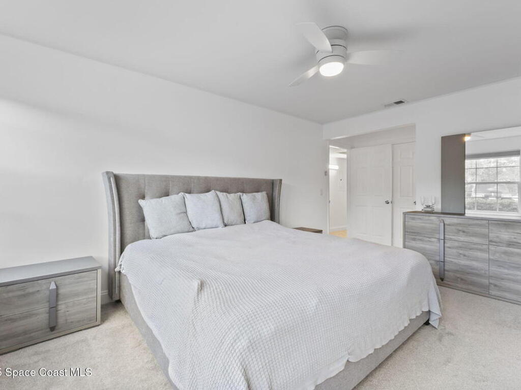 1907 Aynsley Way, Vero Beach, FL 32966