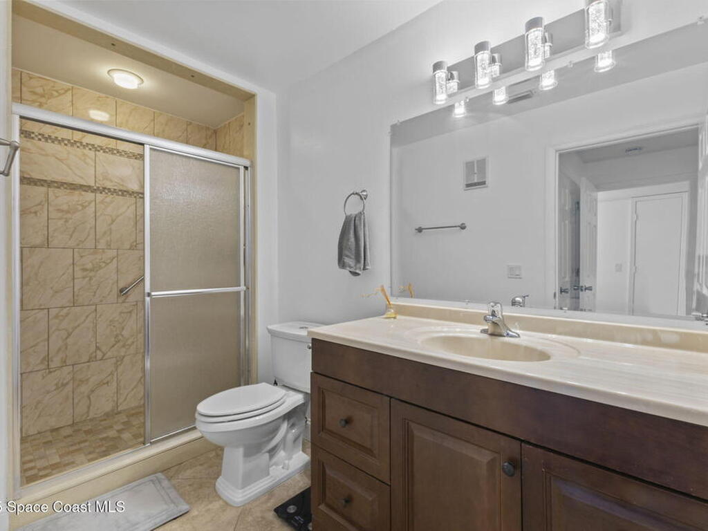 1907 Aynsley Way, Vero Beach, FL 32966