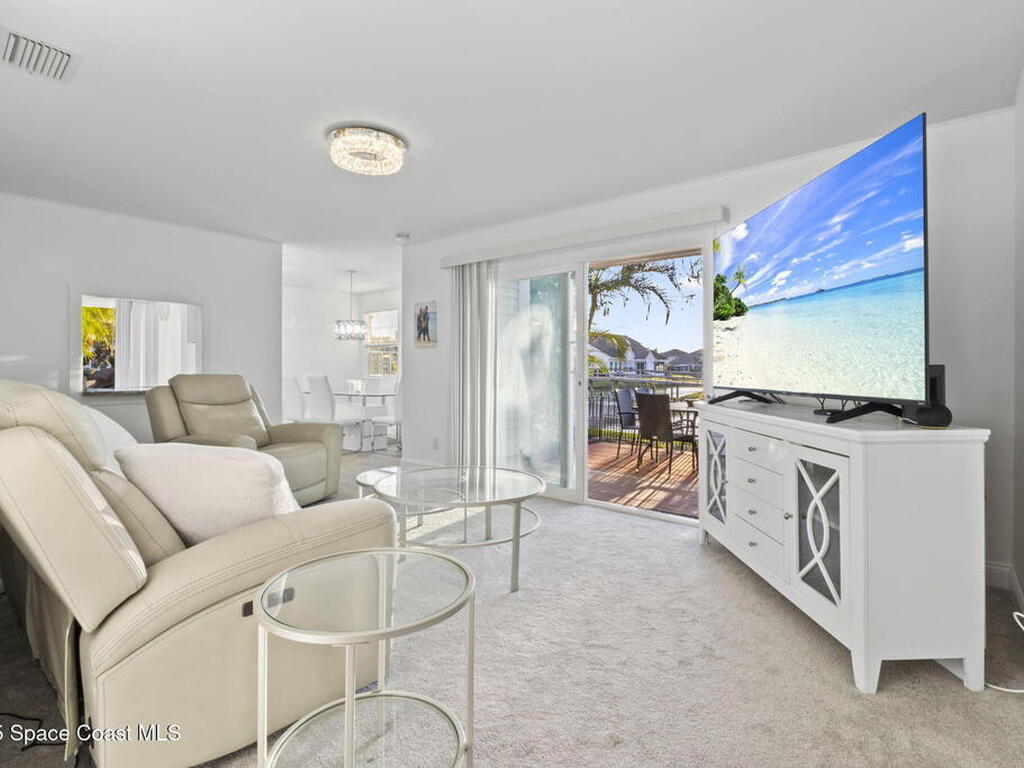 1907 Aynsley Way, Vero Beach, FL 32966