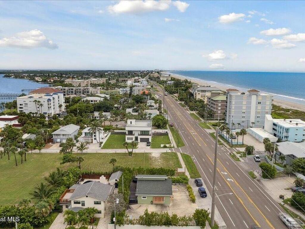 2690 S Atlantic Avenue, Cocoa Beach, FL 32931