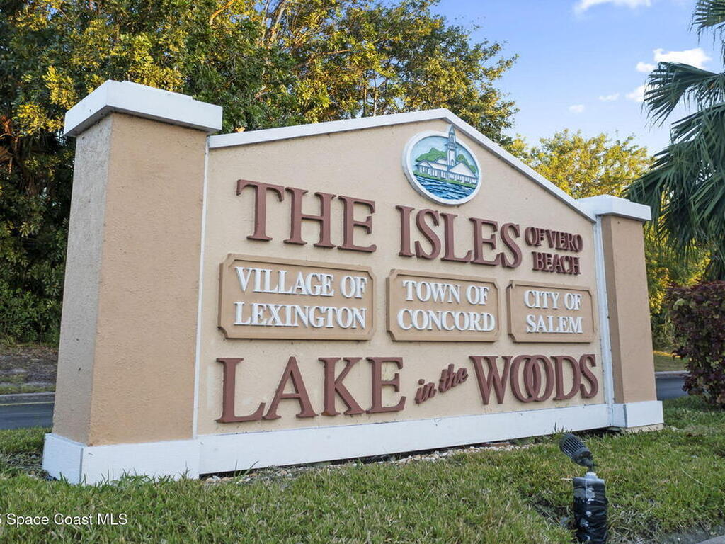 1940 Westminster Circle, Vero Beach, FL 32966