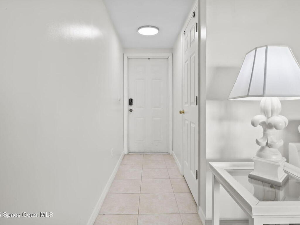 1940 Westminster Circle, Vero Beach, FL 32966