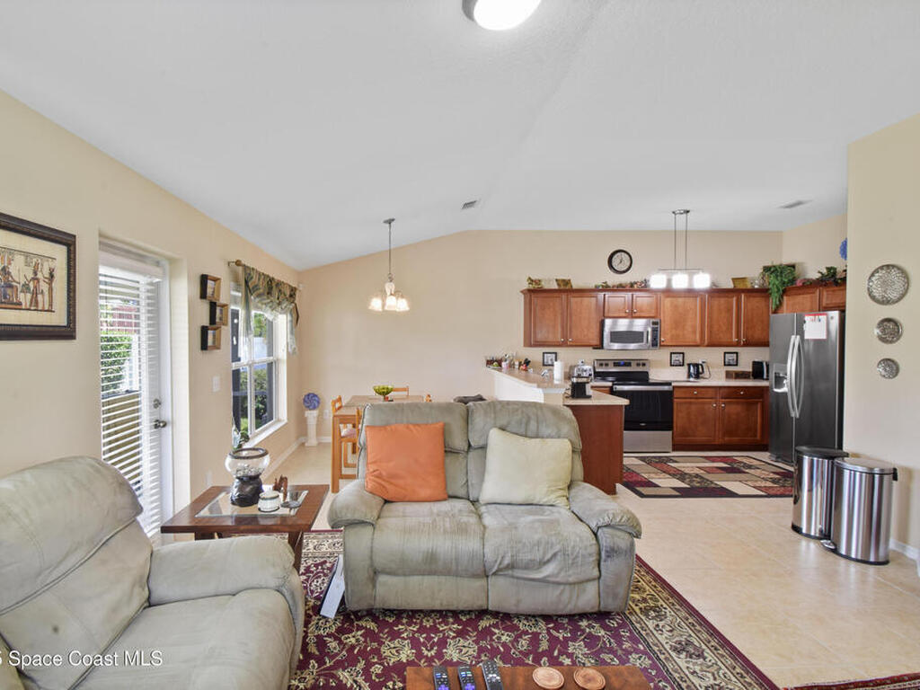 1568 Oconner Avenue, Melbourne, FL 32940