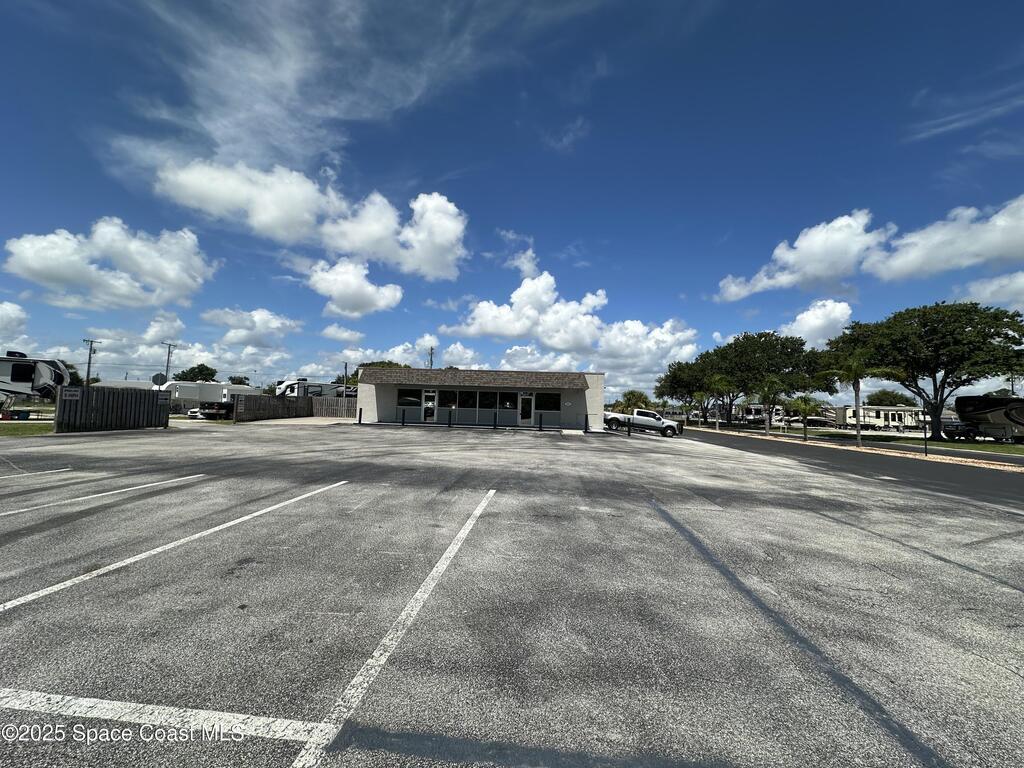 3250 Highway 1, Mims, FL 32754
