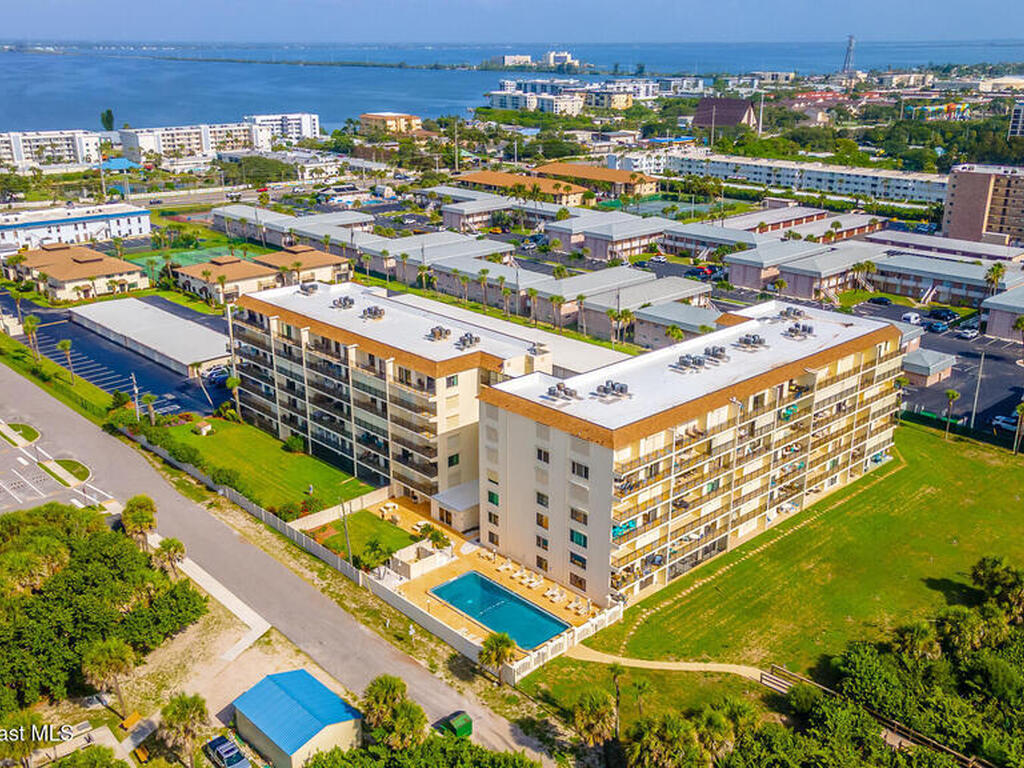 3060 N Atlantic, Cocoa Beach, FL 32931