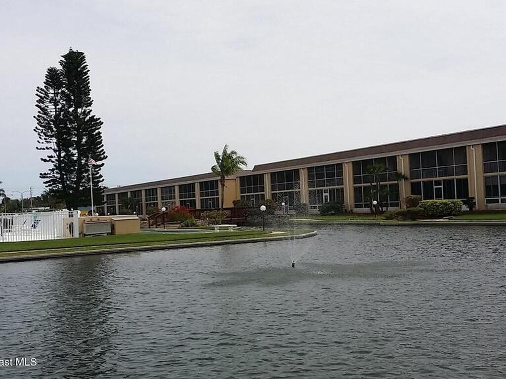 2135 N Courtenay Parkway, Merritt Island, FL 32953