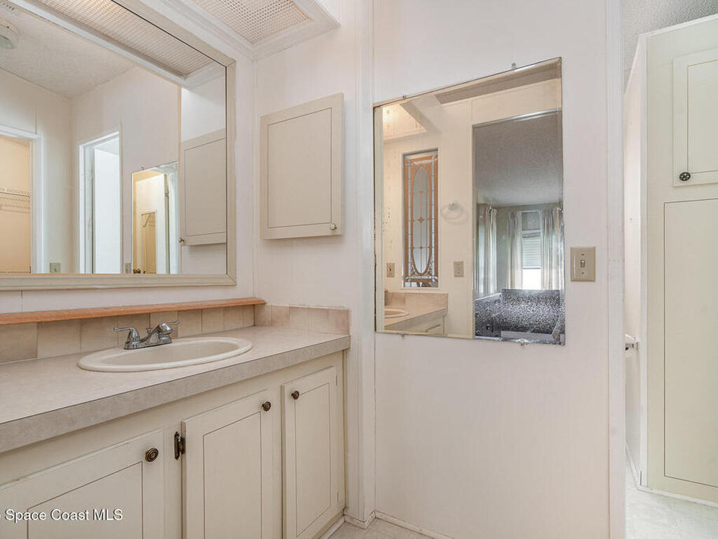 2386 Coconut Palm Drive, Palm Bay, FL 32905