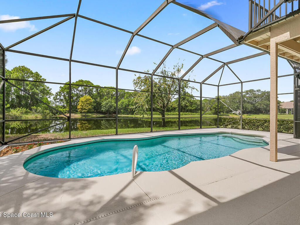 853 Suntree Woods Drive, Melbourne, FL 32940