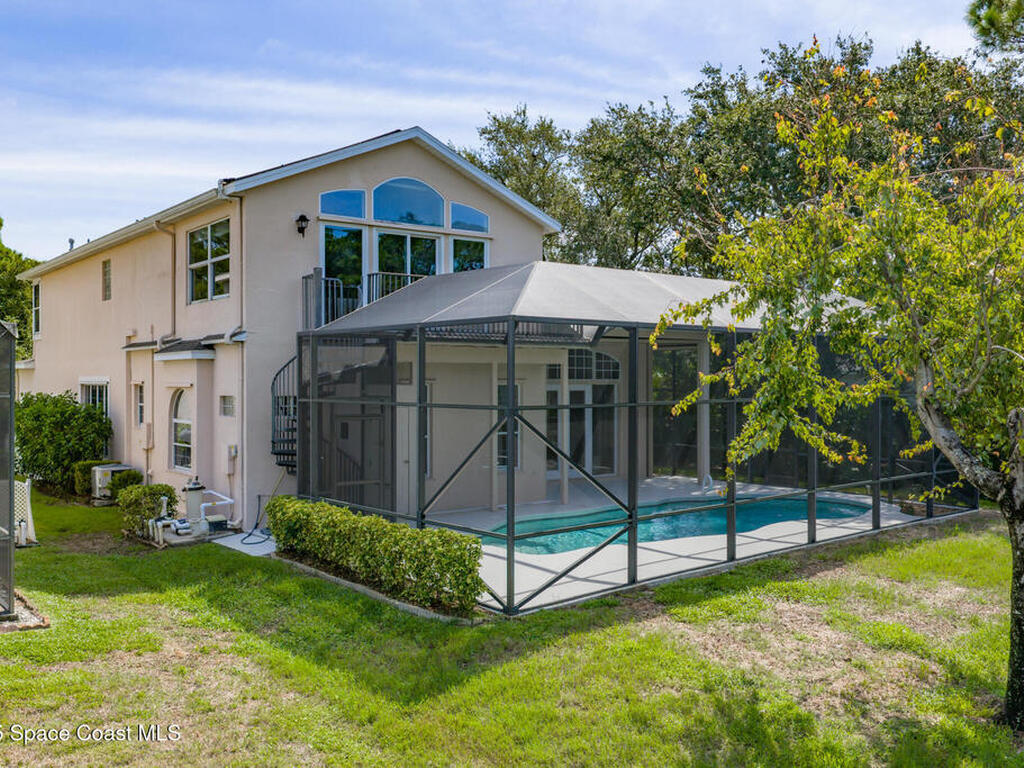 853 Suntree Woods Drive, Melbourne, FL 32940