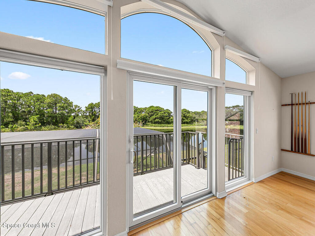 853 Suntree Woods Drive, Melbourne, FL 32940