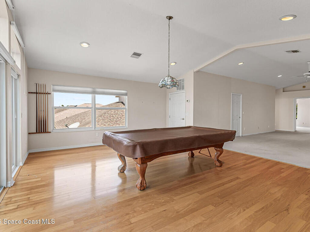 853 Suntree Woods Drive, Melbourne, FL 32940