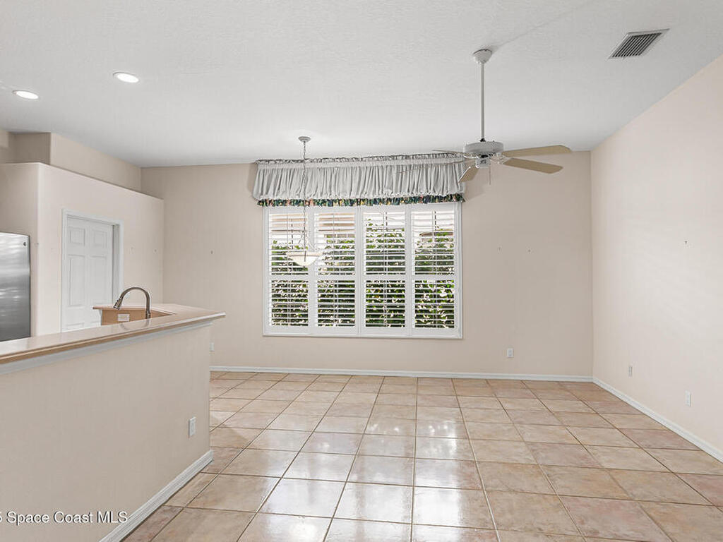 853 Suntree Woods Drive, Melbourne, FL 32940