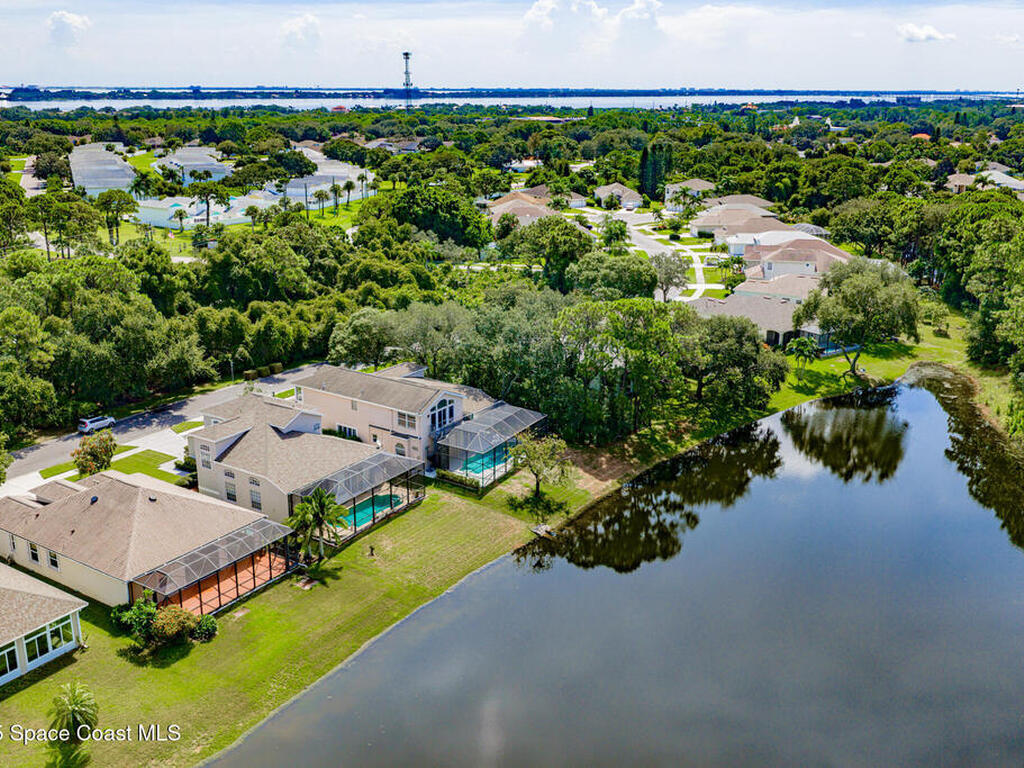 853 Suntree Woods Drive, Melbourne, FL 32940