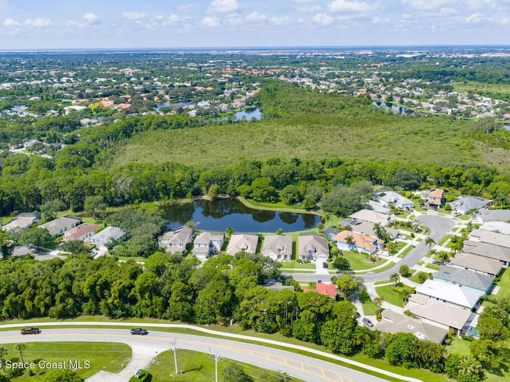 853 Suntree Woods Drive, Melbourne, FL 32940