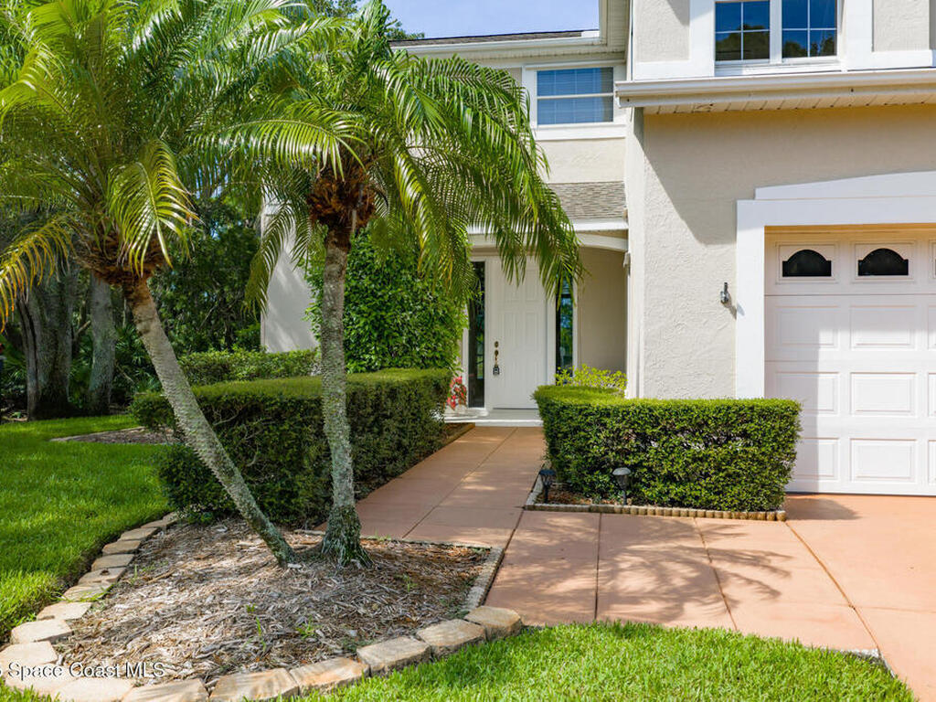 853 Suntree Woods Drive, Melbourne, FL 32940