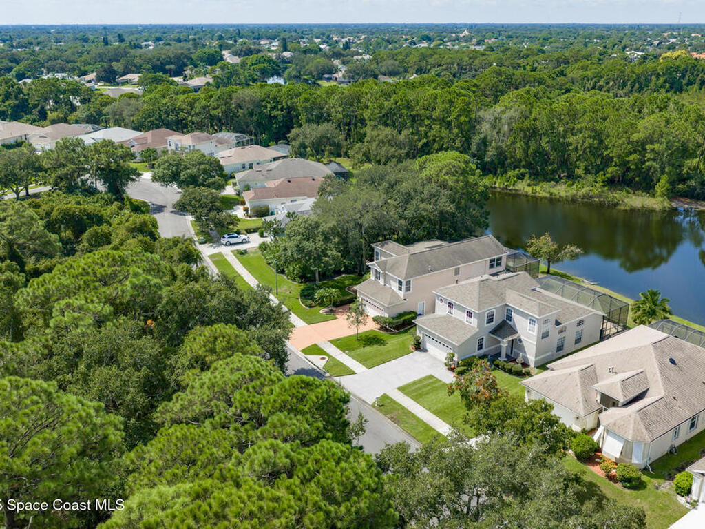 853 Suntree Woods Drive, Melbourne, FL 32940