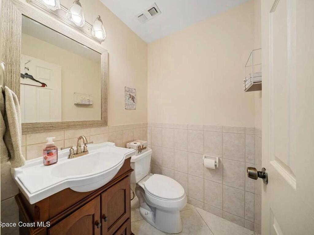 2050 Oleander Boulevard, Fort Pierce, FL 34950