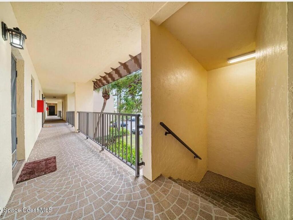 2050 Oleander Boulevard, Fort Pierce, FL 34950