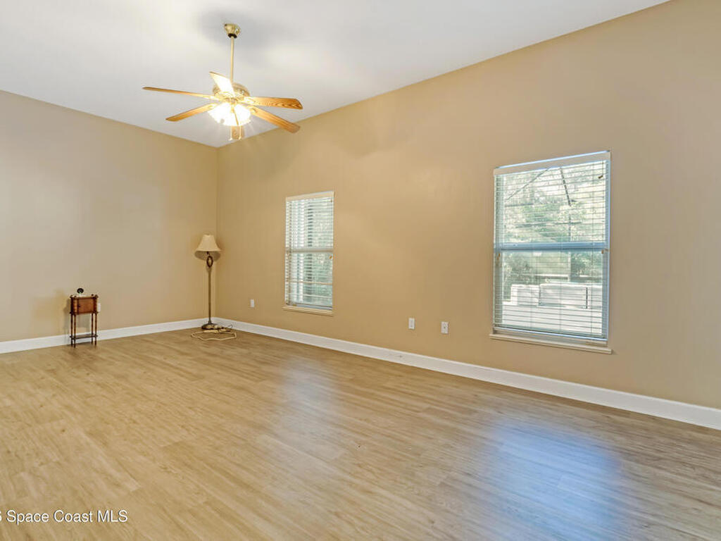 5680 Seminole Street, Mims, FL 32754