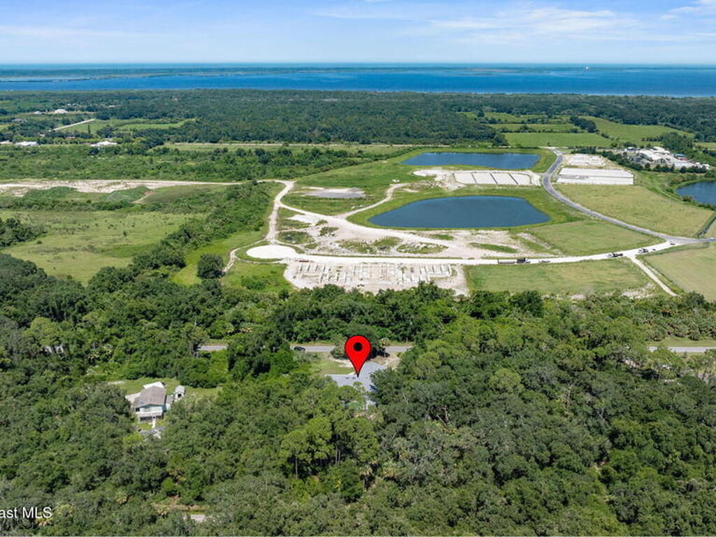 5680 Seminole Street, Mims, FL 32754